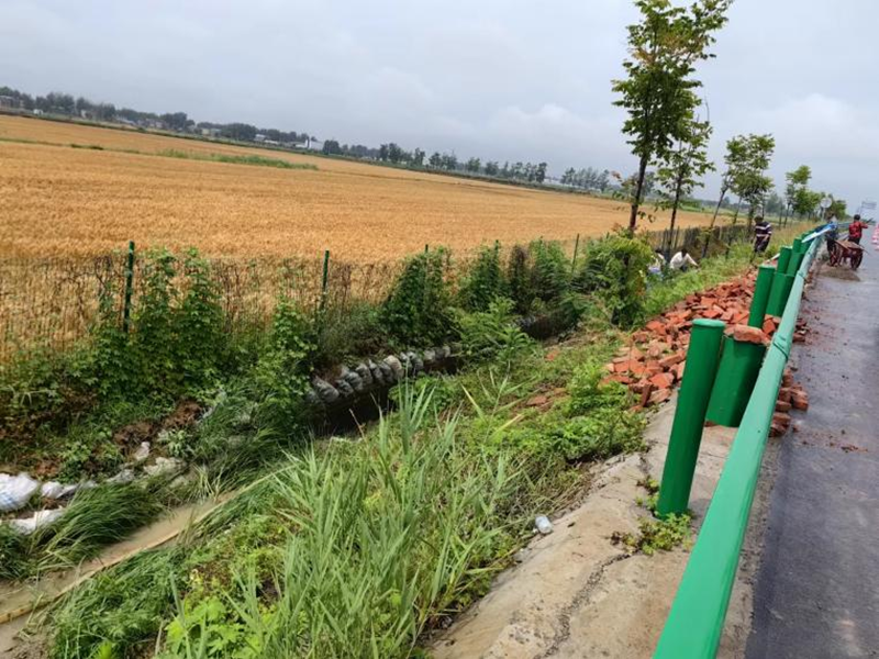 邊坡邊溝施工